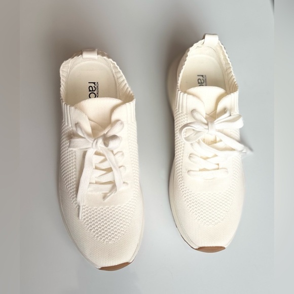 Nordstrom Rack White Knit Sneakers 6.5M Lightweight Breathable Casual‎ Shoes. - Picture 4 of 5